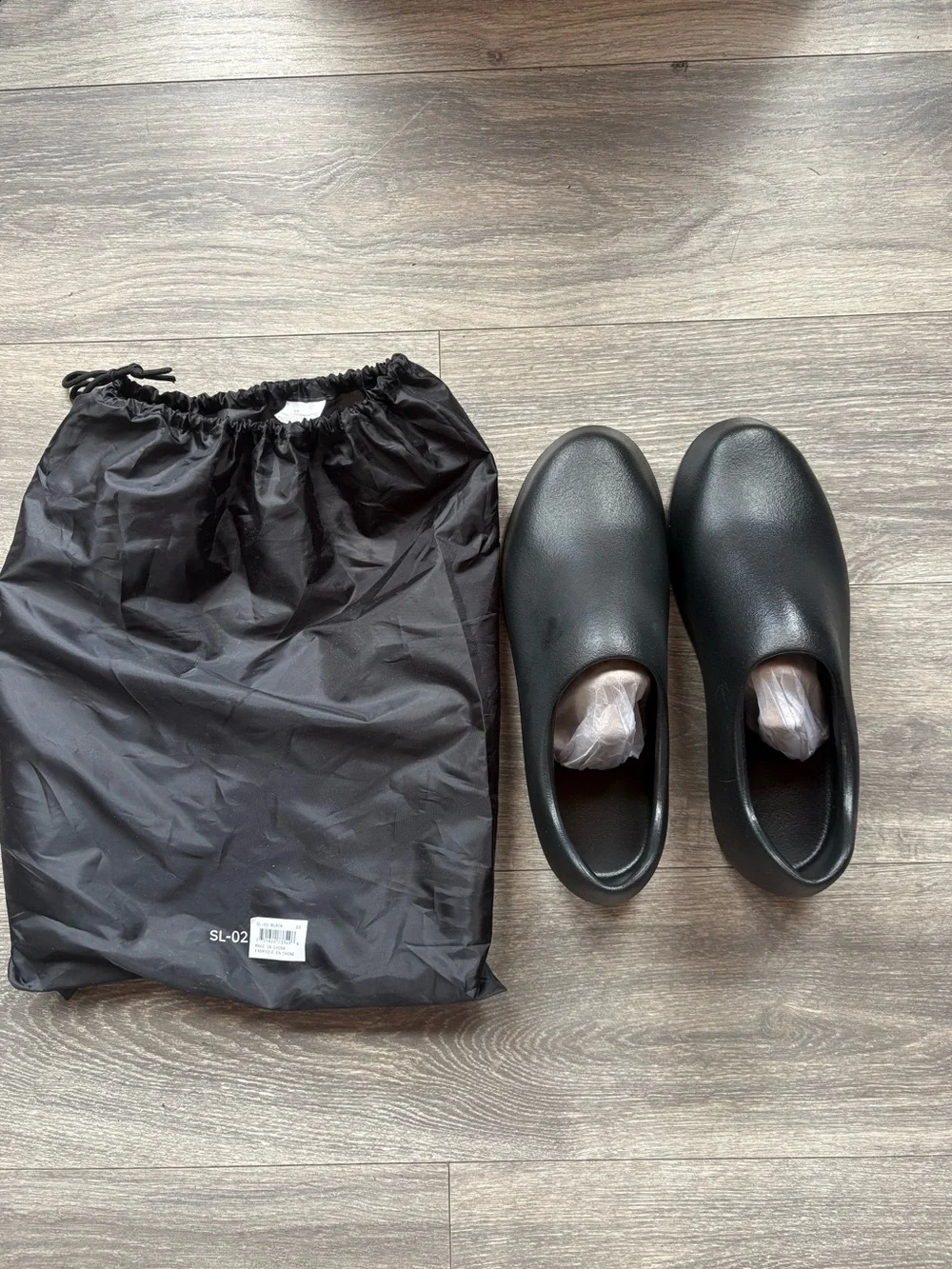 Men's Yeezy Slip-On size 11 Black Work Clog